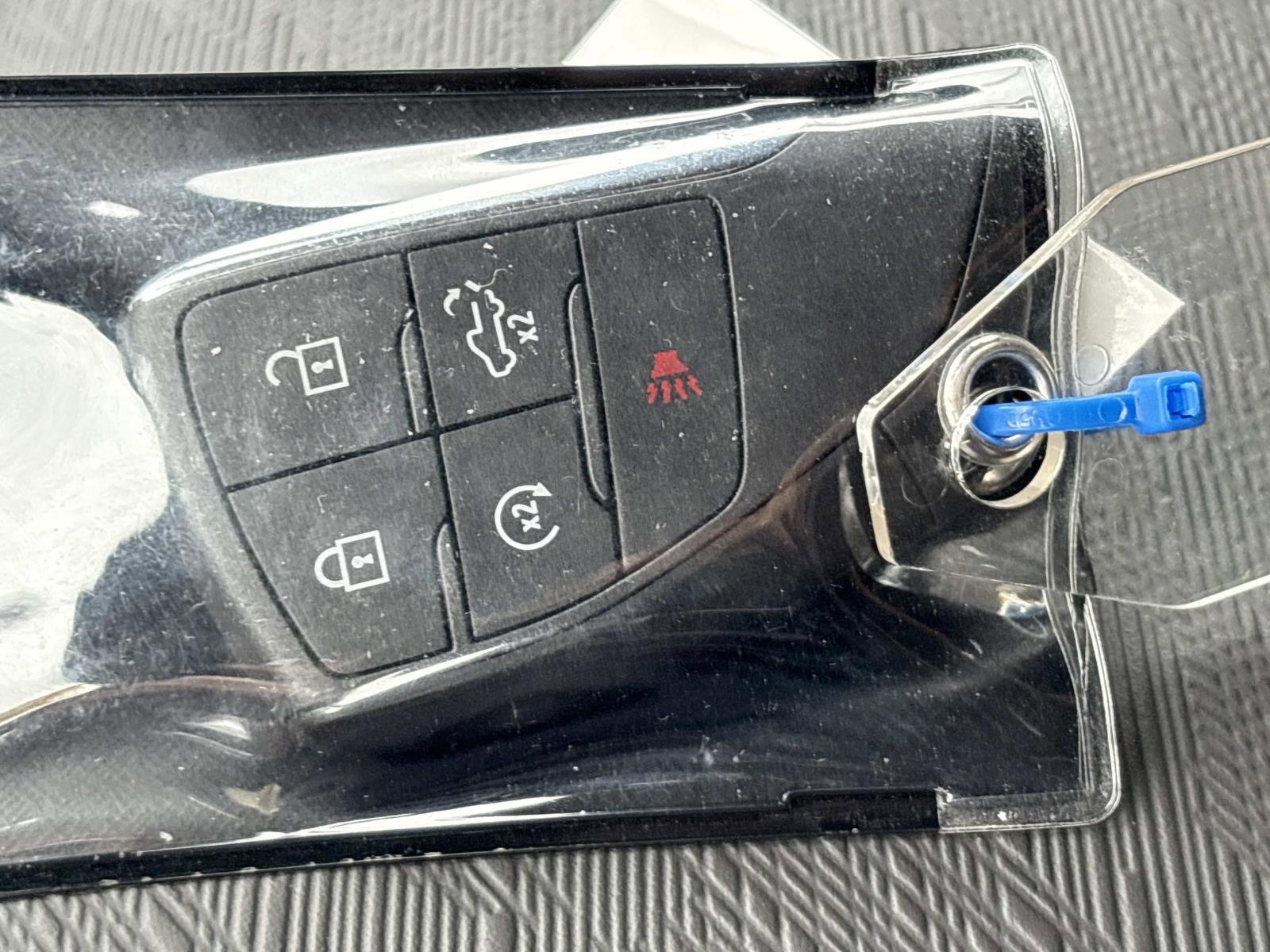 Certified 2024 GMC Sierra 1500 AT4X w/ AT4X AEV Edition image 39