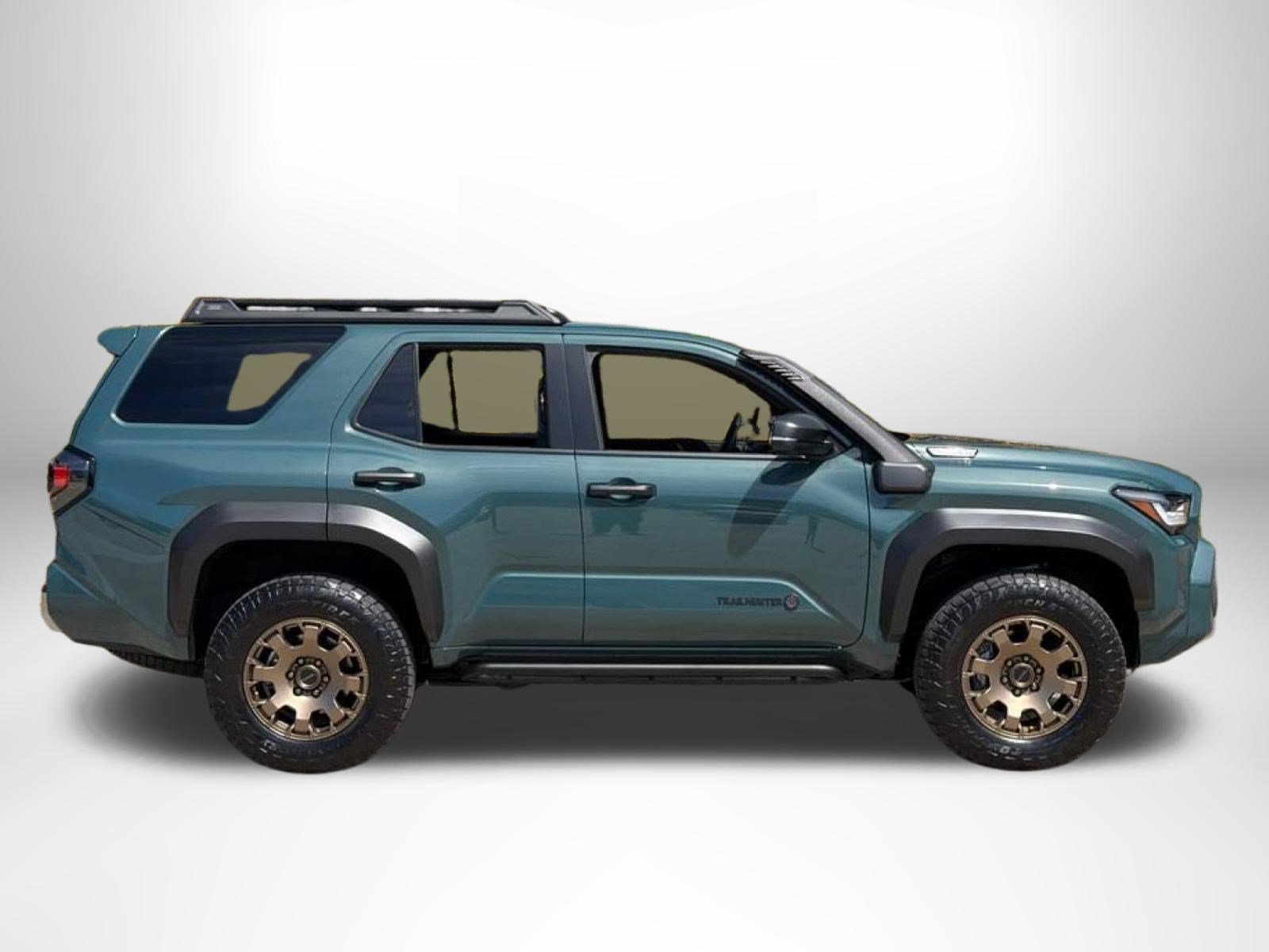 Used 2025 Toyota 4Runner Trailhunter AWD/4WD image 3