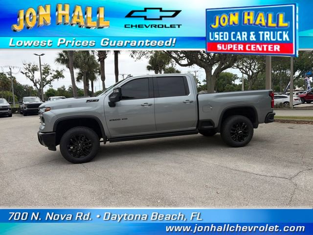 Used 2025 Chevrolet Silverado 2500 LTZ w/ LTZ Plus Package AWD/4WD image 4