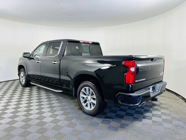Used 2019 Chevrolet Silverado 1500 High Country image 3