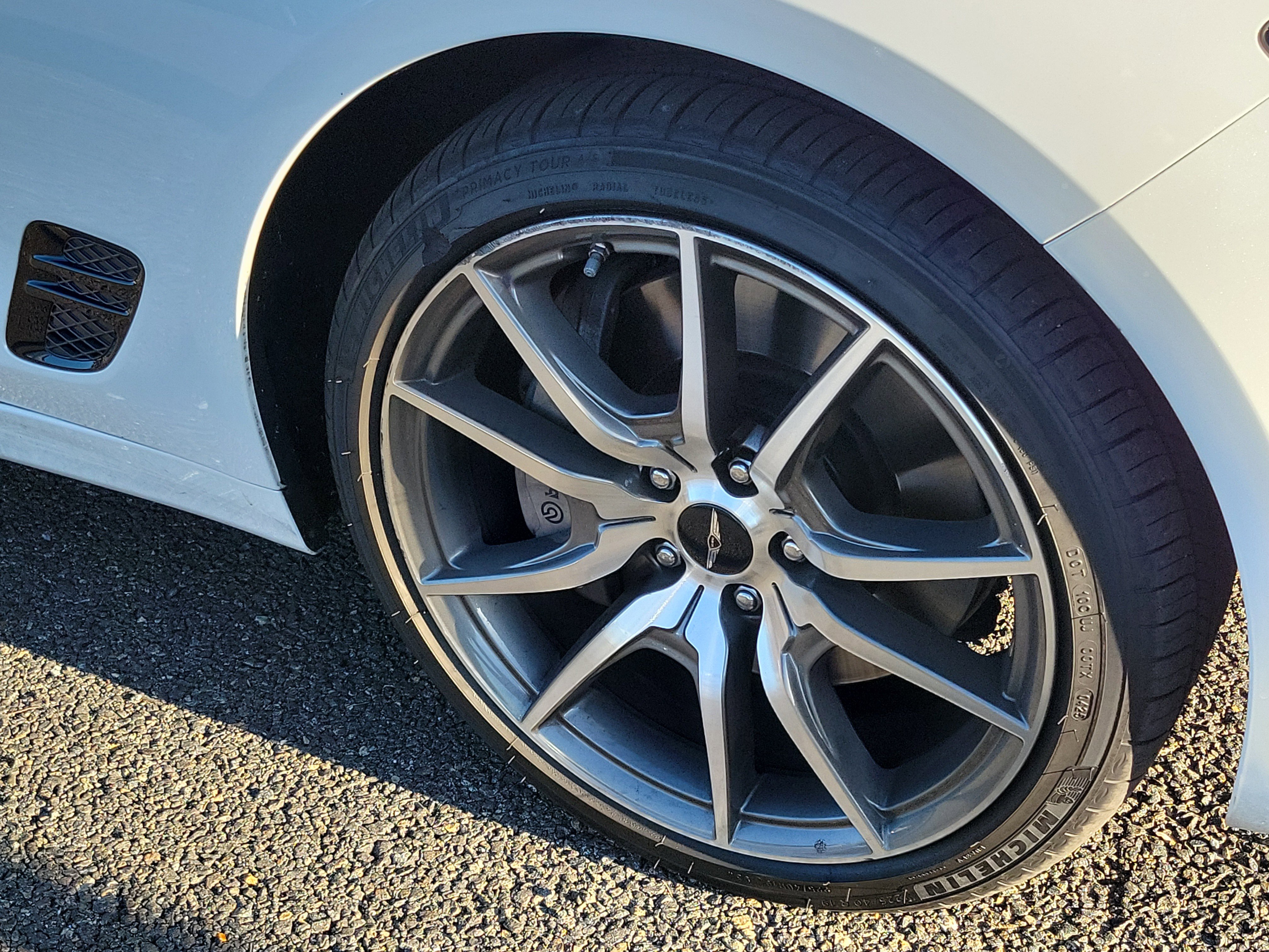 Used 2026 Genesis G70 2.5T Prestige image 4