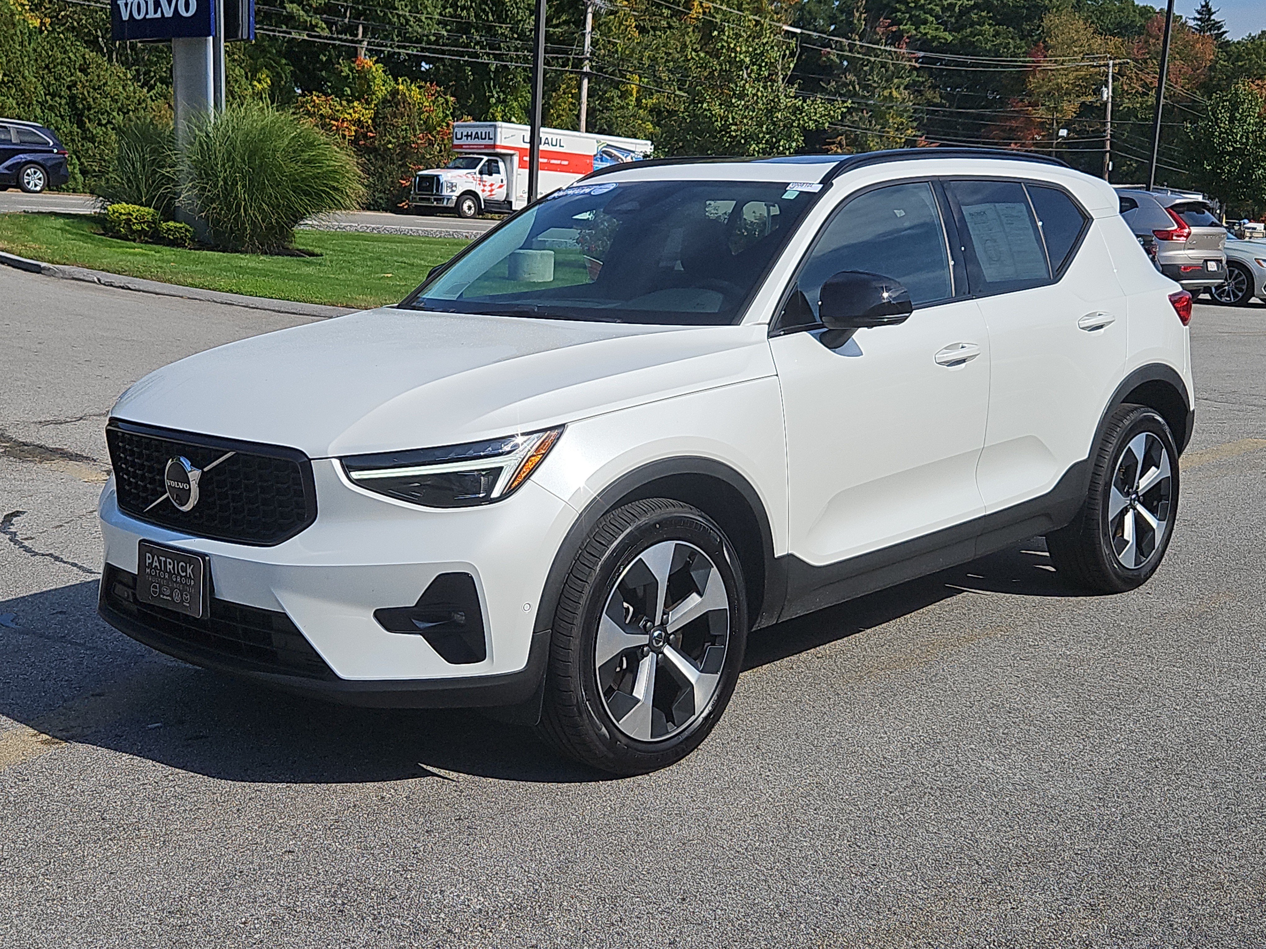 Used 2026 Volvo XC40 B5 Plus w/ Protection Package Premier AWD/4WD image 25