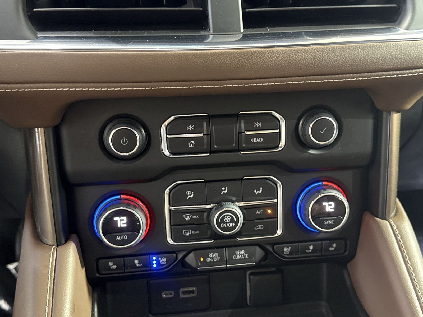 Used 2022 Chevrolet Tahoe High Country AWD/4WD image 22