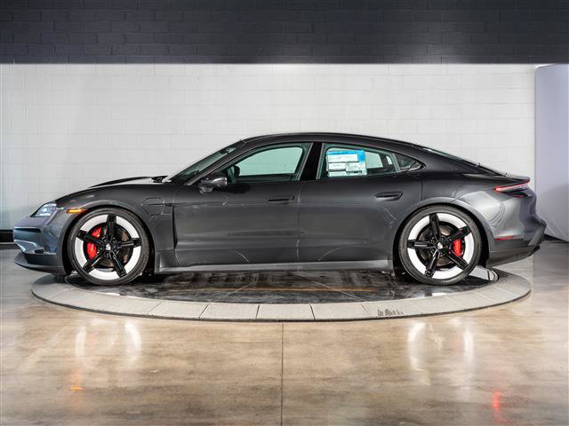 Used 2025 Porsche Taycan 4S AWD/4WD image 2