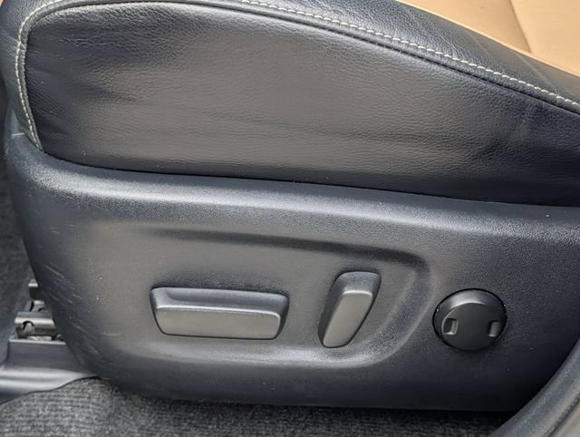 Used 2016 Toyota RAV4 Limited FWD image 23
