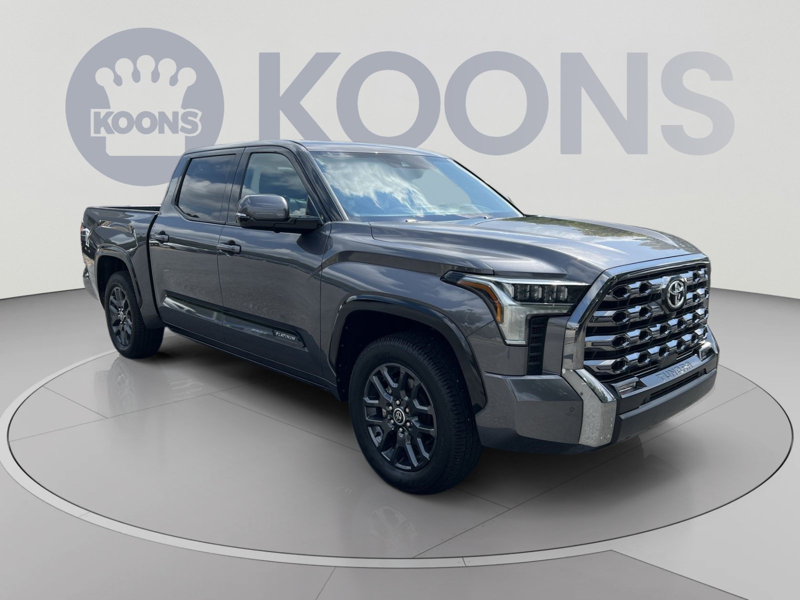 Used 2022 Toyota Tundra Platinum w/ Advanced Package AWD/4WD image 10