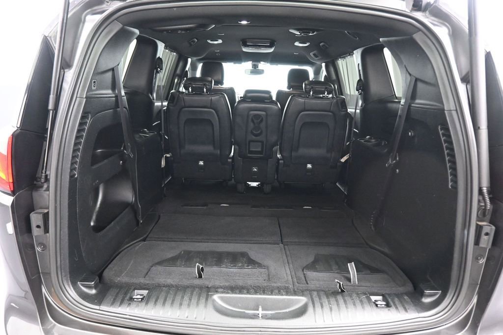 Used 2019 Chrysler Pacifica Touring-L w/ S Appearance Package FWD image 61