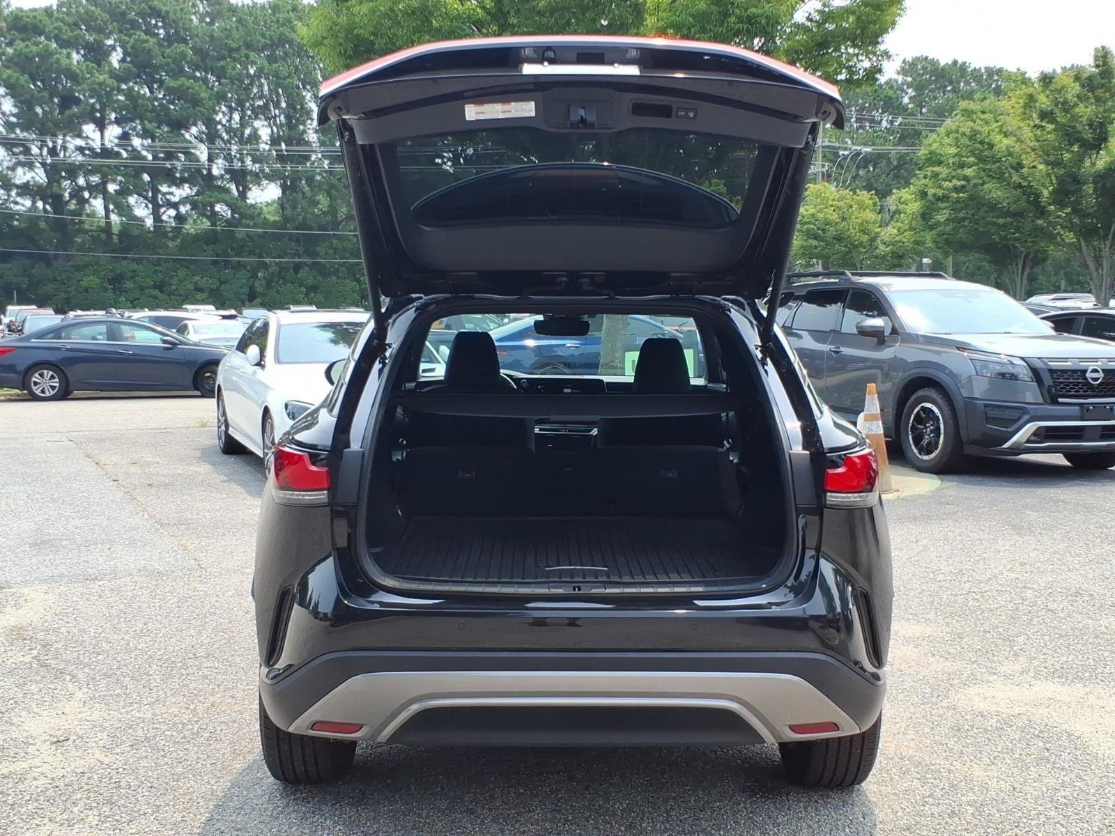 Used 2024 Lexus RX 350 Premium w/ Cold Area Package AWD/4WD image 30