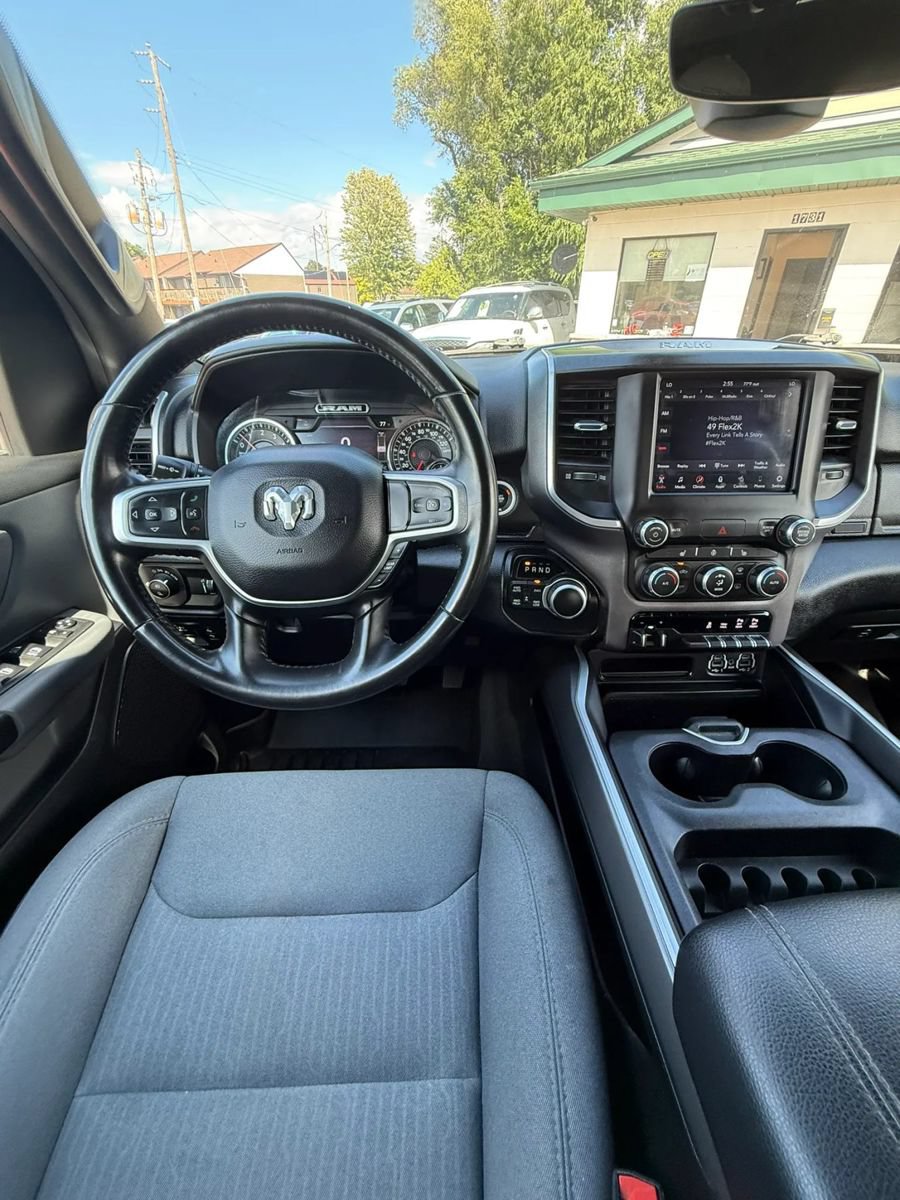 Used 2021 RAM 1500 Big Horn AWD/4WD image 36