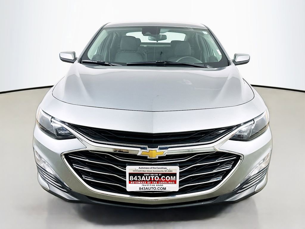 Used 2024 Chevrolet Malibu LT FWD image 2