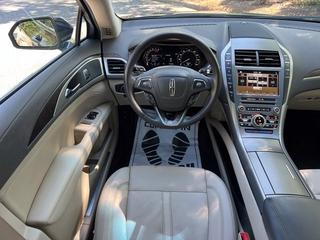 Used 2017 Lincoln MKZ Reserve AWD/4WD image 32