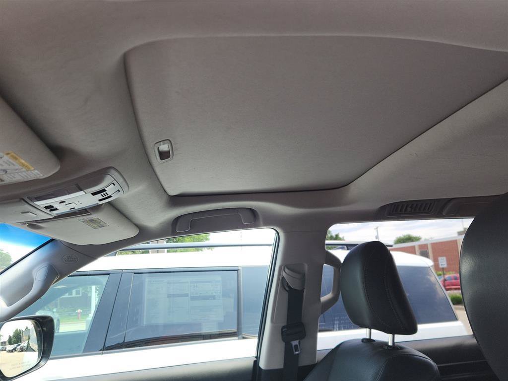 Used 2014 Lexus GX 460 Luxury w/ Driver Support Package AWD/4WD image 10