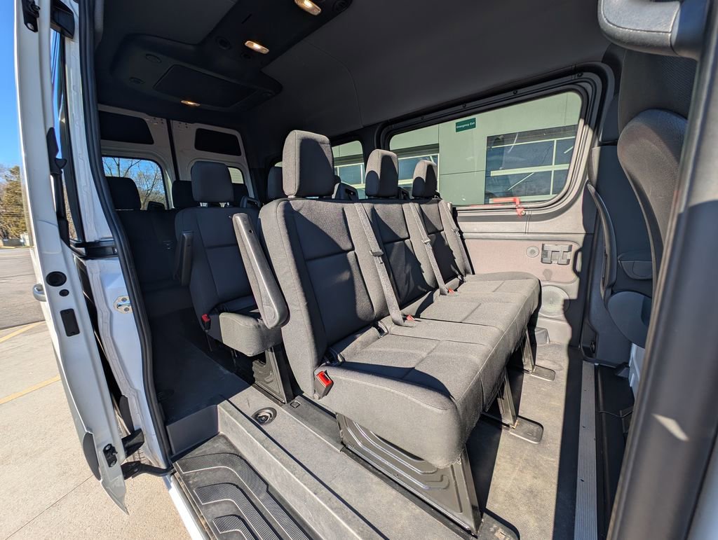 Used 2024 Mercedes-Benz Sprinter 2500 image 17