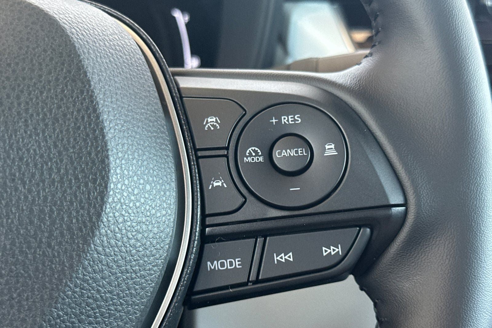 New 2026 Toyota Corolla SE FWD image 27