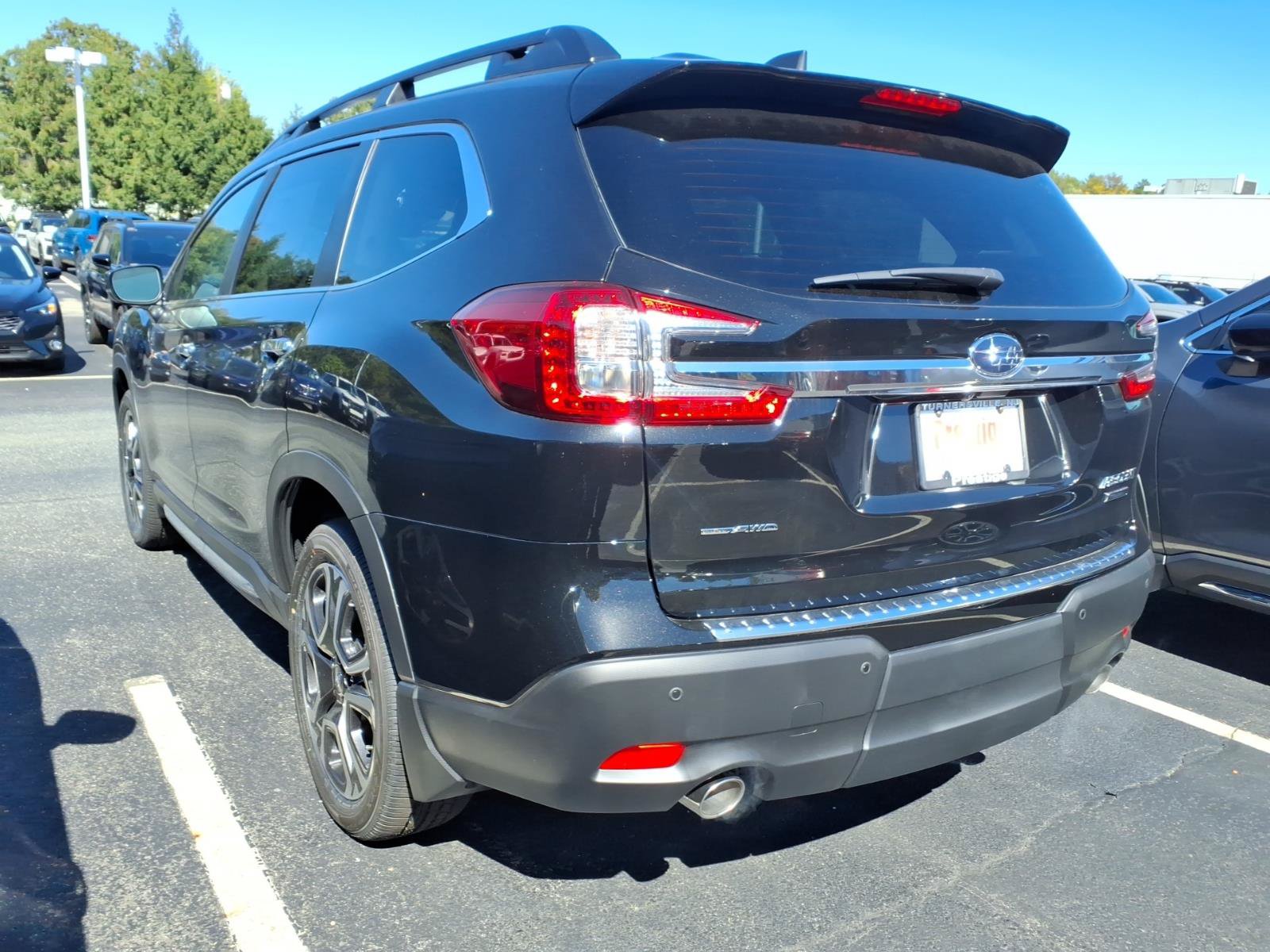 New 2027 Subaru Ascent Touring AWD/4WD image 3