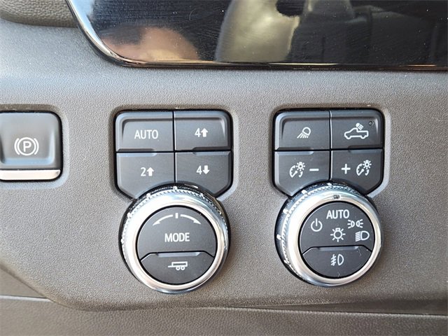 Used 2022 GMC Sierra 1500 SLT w/ SLT Premium Plus Package image 30