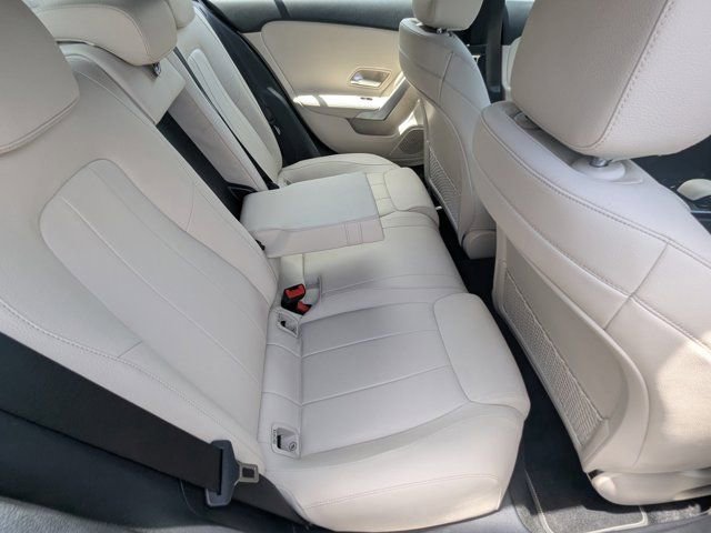 Used 2019 Mercedes-Benz A 220 image 14