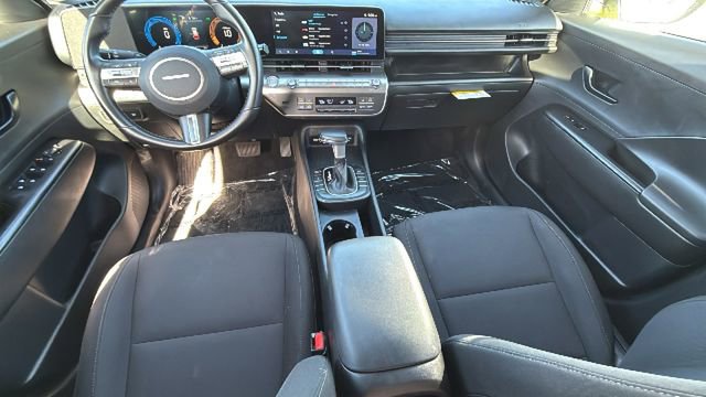 Used 2025 Hyundai Kona SEL image 26