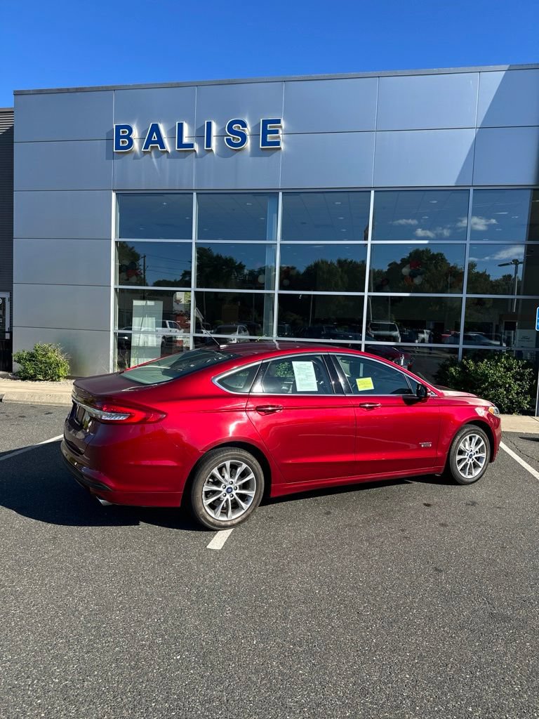 Used 2017 Ford Fusion Energi SE FWD image 6