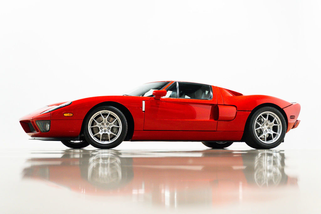 Used 2005 Ford GT image 4