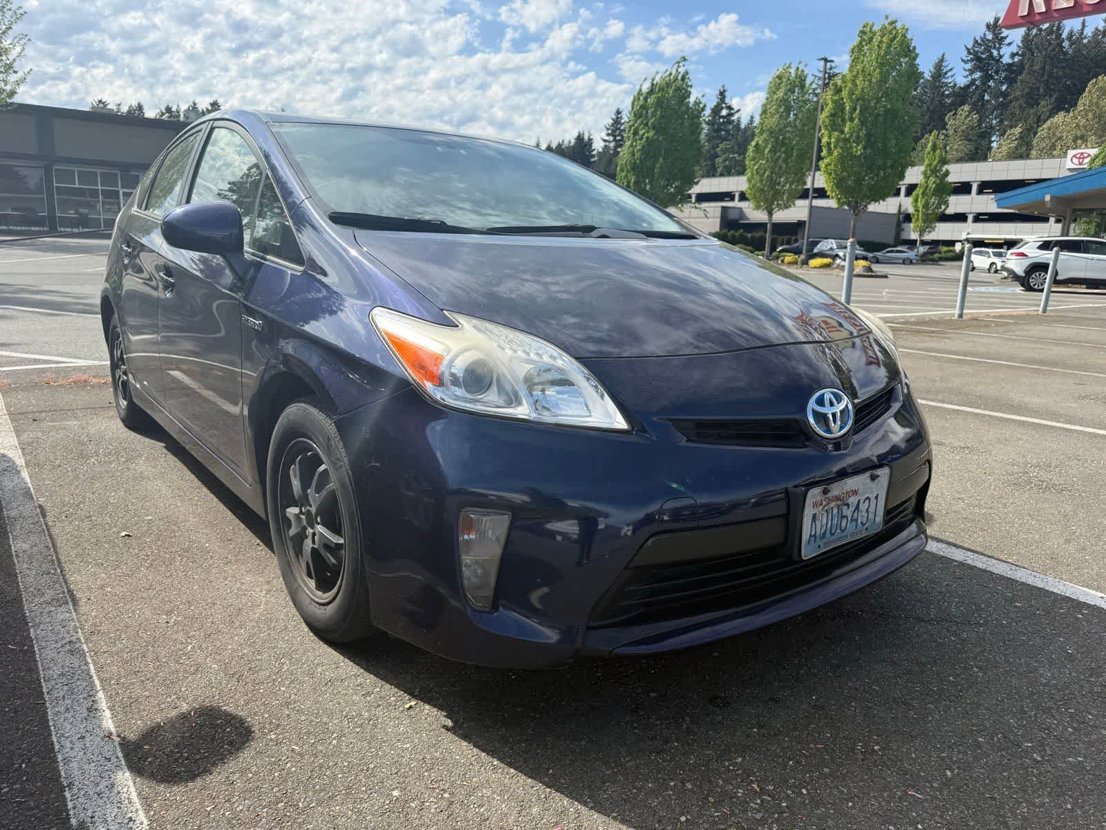 Used 2014 Toyota Prius Four FWD image 4