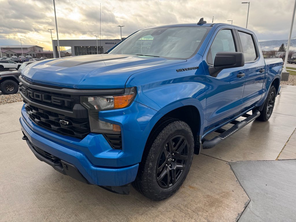 Used 2023 Chevrolet Silverado 1500 Custom w/ Rally Edition image 5