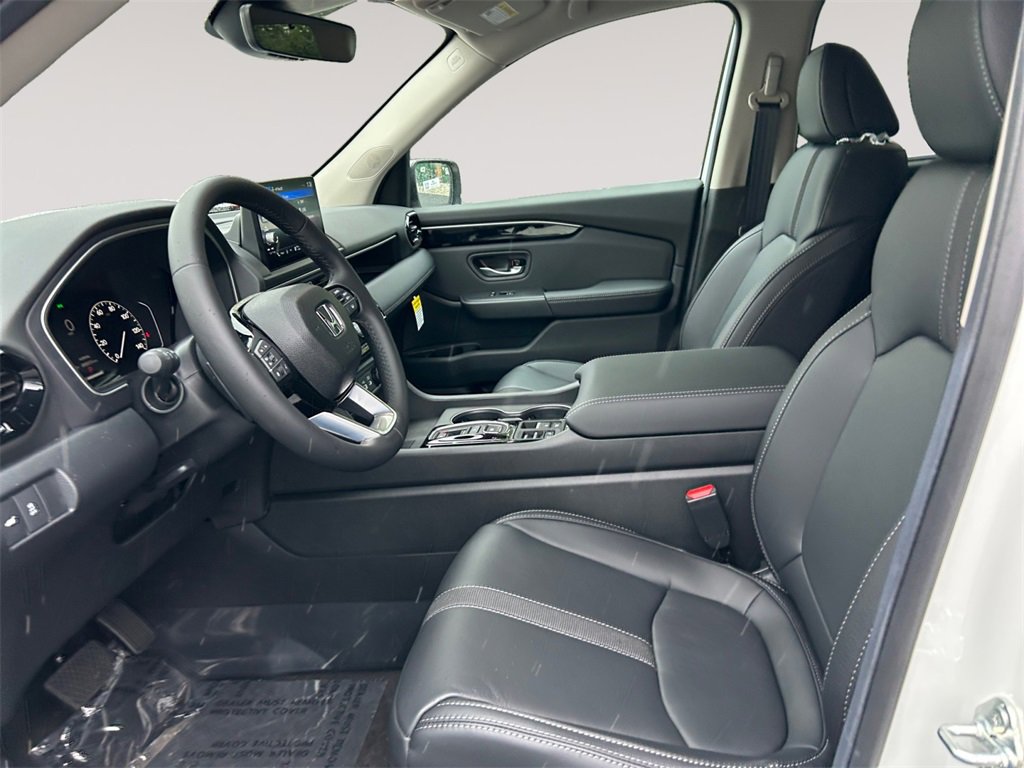 New 2025 Honda Pilot EX-L image 9