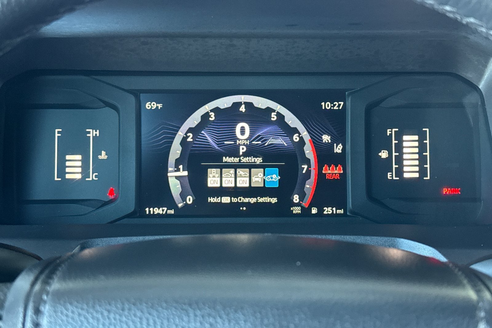 Used 2025 Toyota Tacoma SR5 w/ SR5 Upgrade Package AWD/4WD image 28