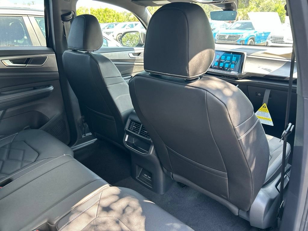 New 2026 Volkswagen Atlas Cross Sport SE FWD image 45