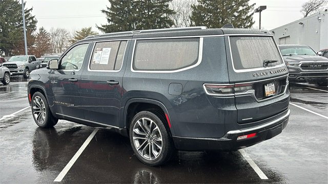 Used 2023 Jeep Grand Wagoneer L Series III w/ Rear Seat Video Group 1 image 4