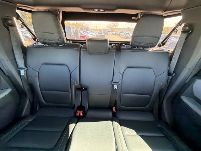 Used 2023 Ford Bronco Badlands AWD/4WD image 16