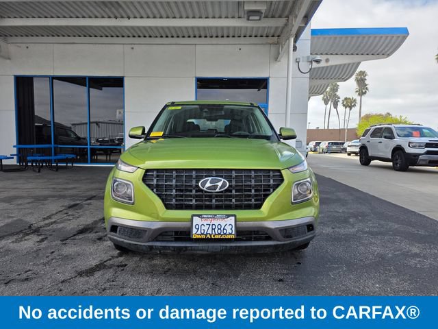 Used 2021 Hyundai Venue SE FWD image 2