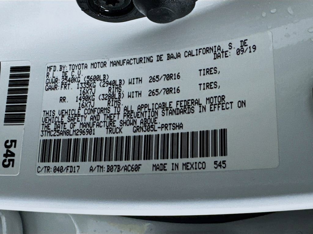 Used 2020 Toyota Tacoma TRD Off-Road w/ Advanced Technology Package image 40