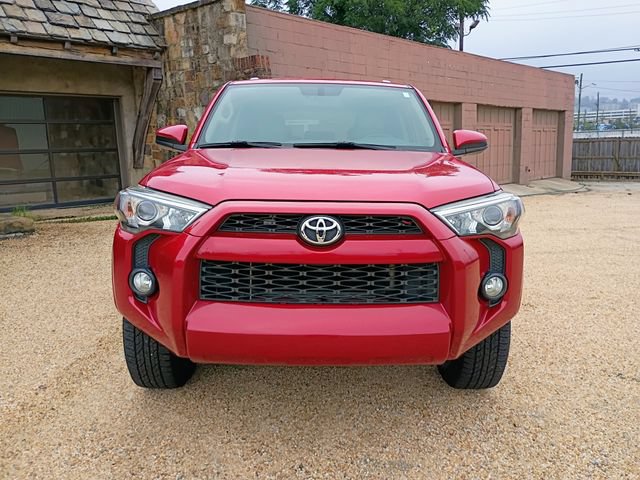 Used 2016 Toyota 4Runner 2WD image 3