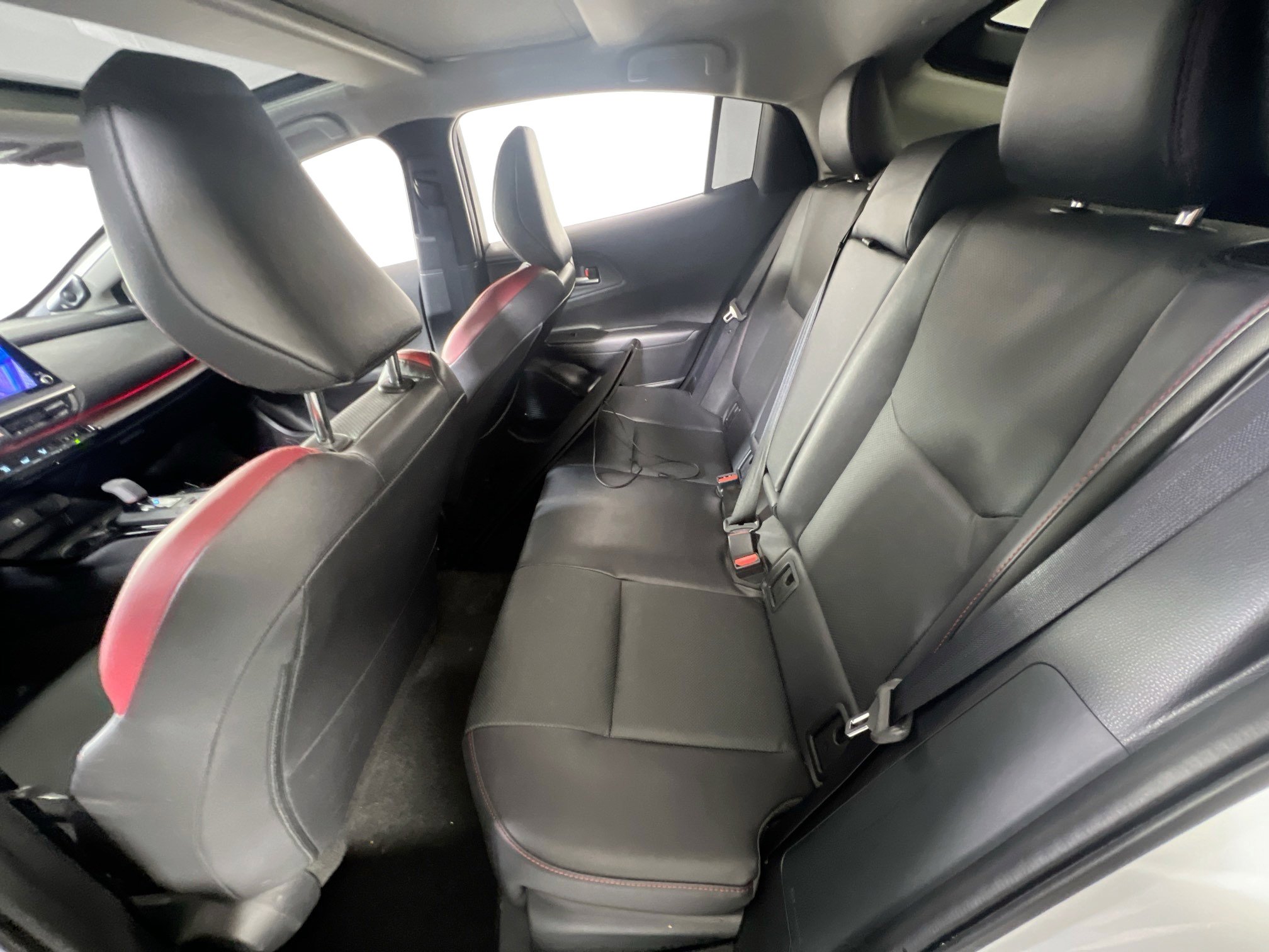 Used 2024 Toyota Prius Prime Premium w/ Advanced Technology Package image 24