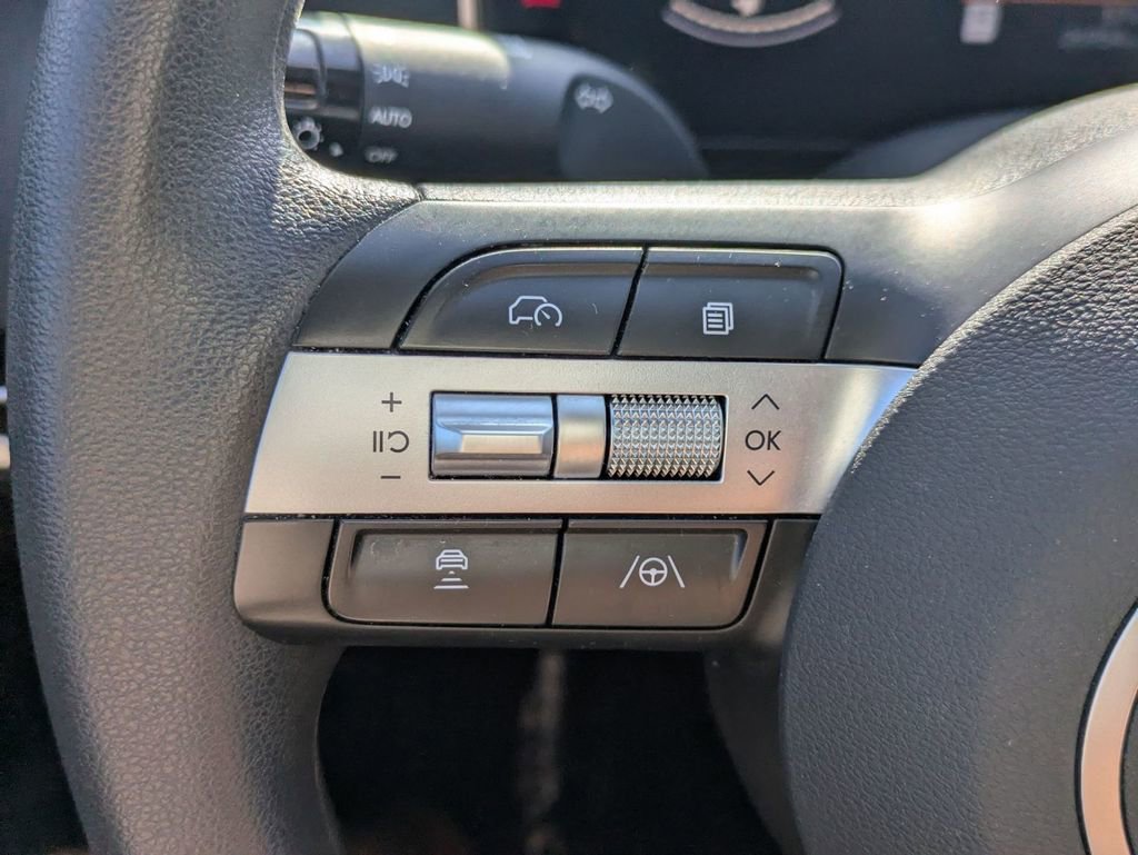 Certified 2025 Hyundai Tucson SEL image 17