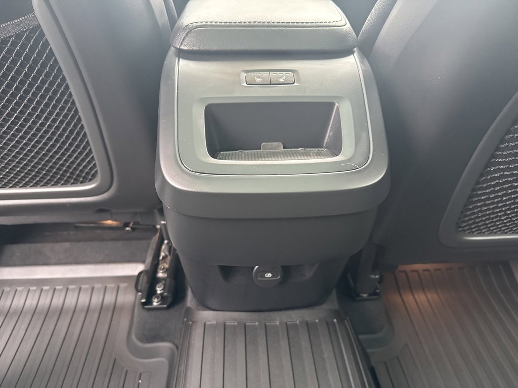 Used 2023 Volvo XC60 B5 Plus w/ Climate Package image 23