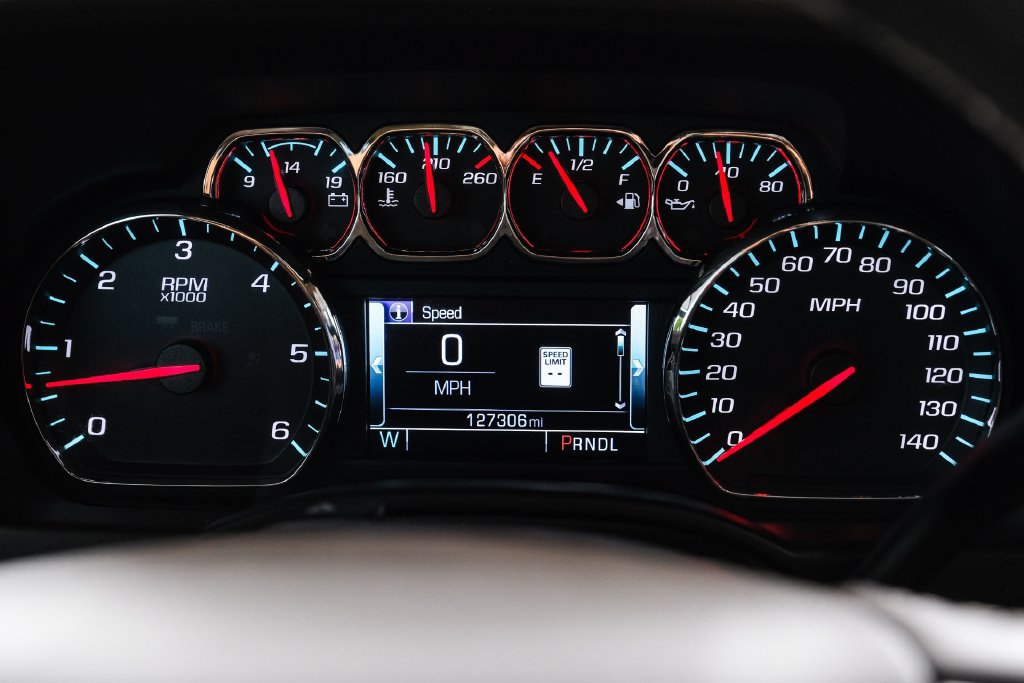 Used 2018 Chevrolet Tahoe Premier RWD image 16