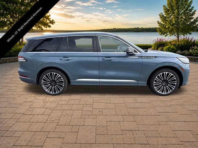 Certified 2025 Lincoln Aviator Black Label AWD/4WD image 9