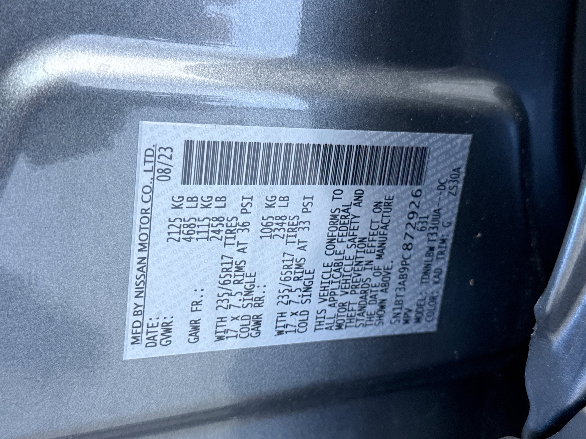 Used 2023 Nissan Rogue S AWD/4WD image 12