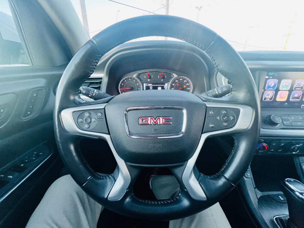 Used 2018 GMC Acadia SLT image 24