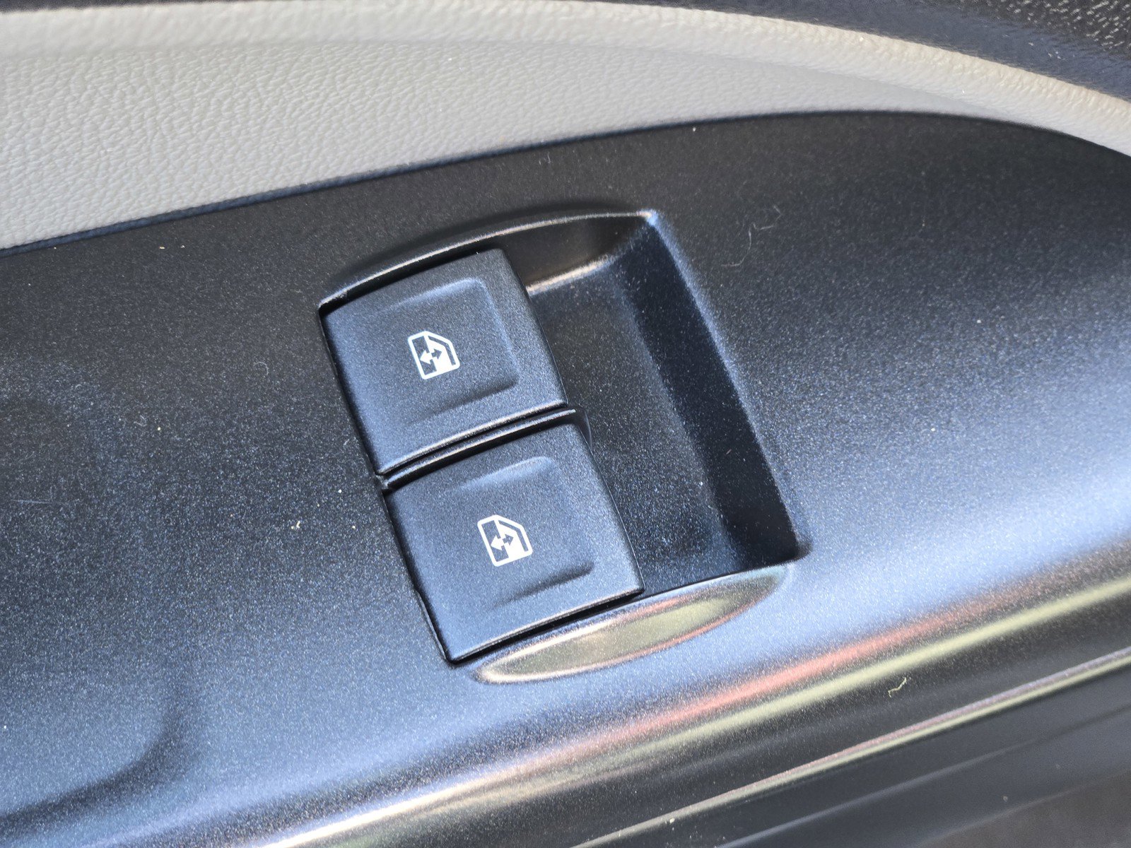 Used 2018 Chevrolet Colorado W/T image 15