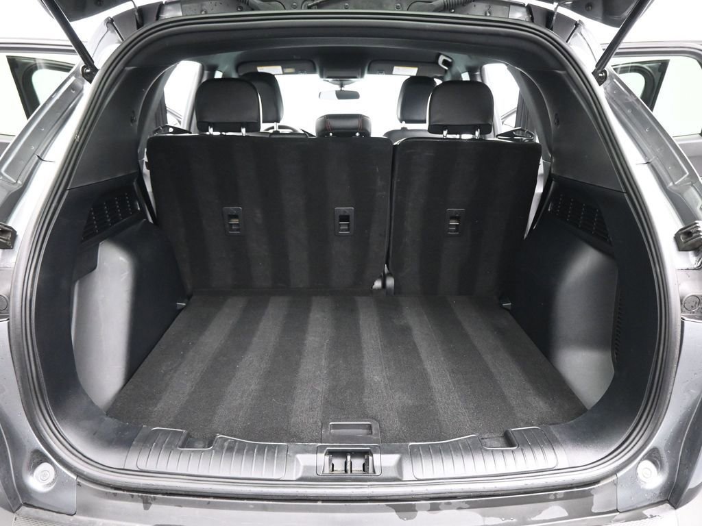 Certified 2025 Ford Escape ST-Line image 21