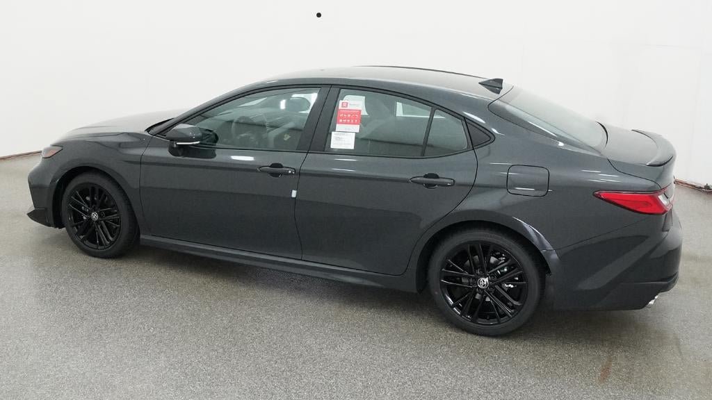 New 2026 Toyota Camry SE FWD image 4