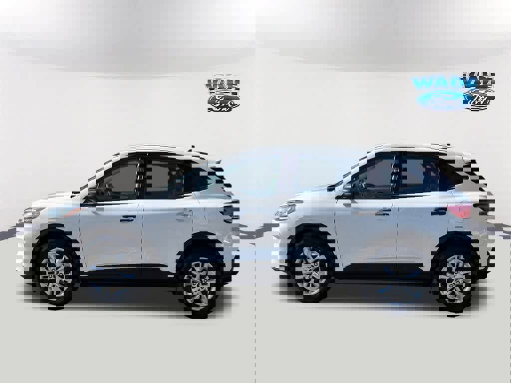 Used 2021 Ford Escape S image 8