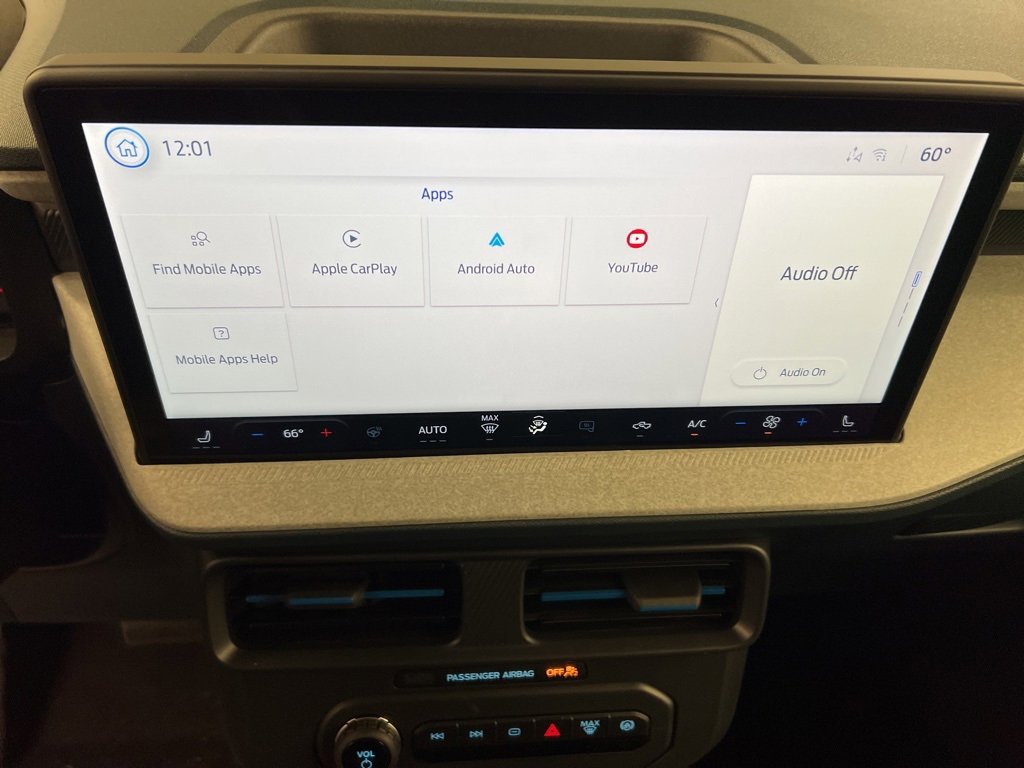 New 2025 Ford Maverick XLT w/ XLT Luxury Package image 9