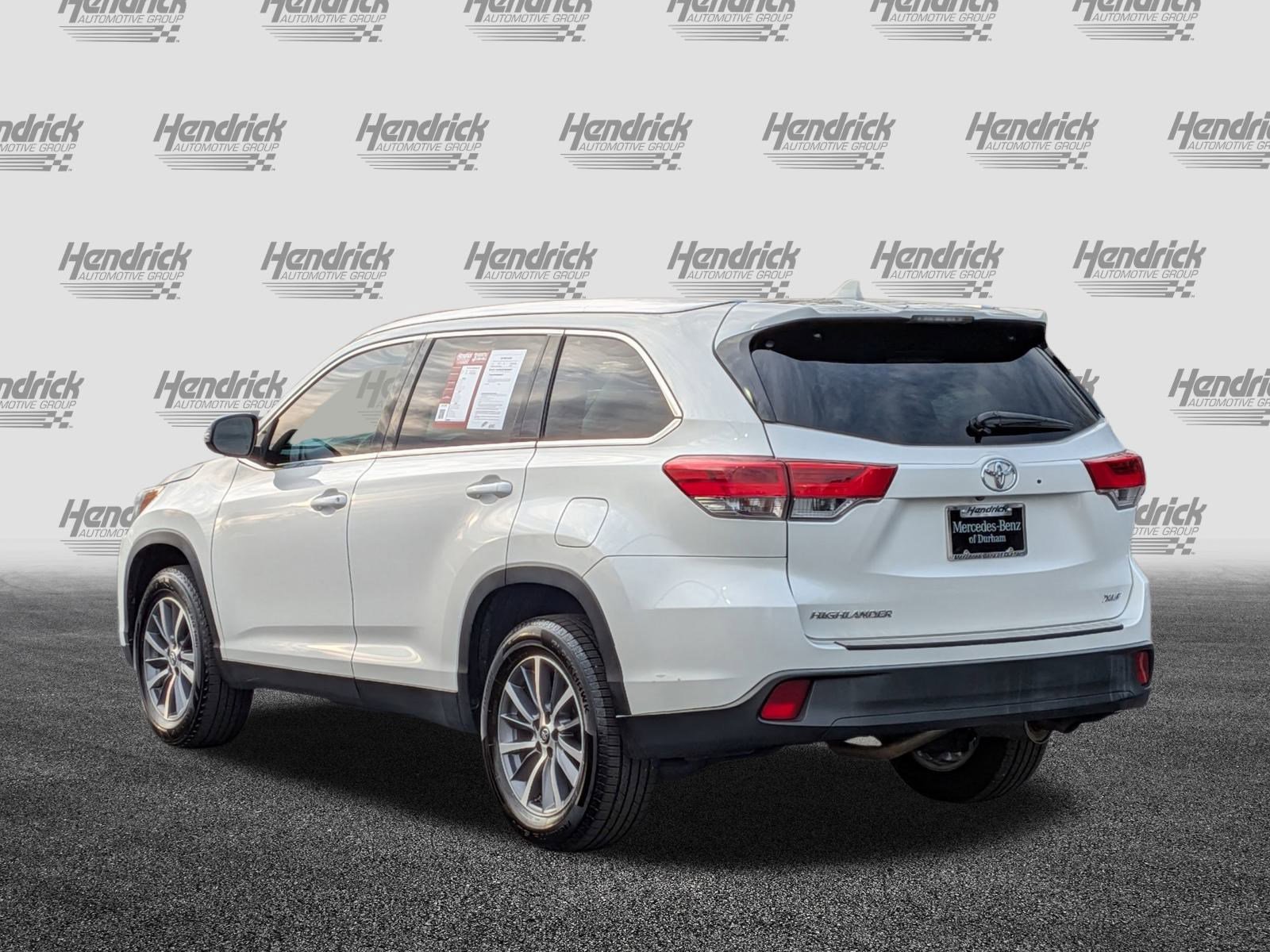Used 2019 Toyota Highlander XLE image 8