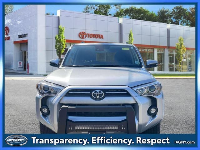 Used 2024 Toyota 4Runner SR5 Premium AWD/4WD image 2