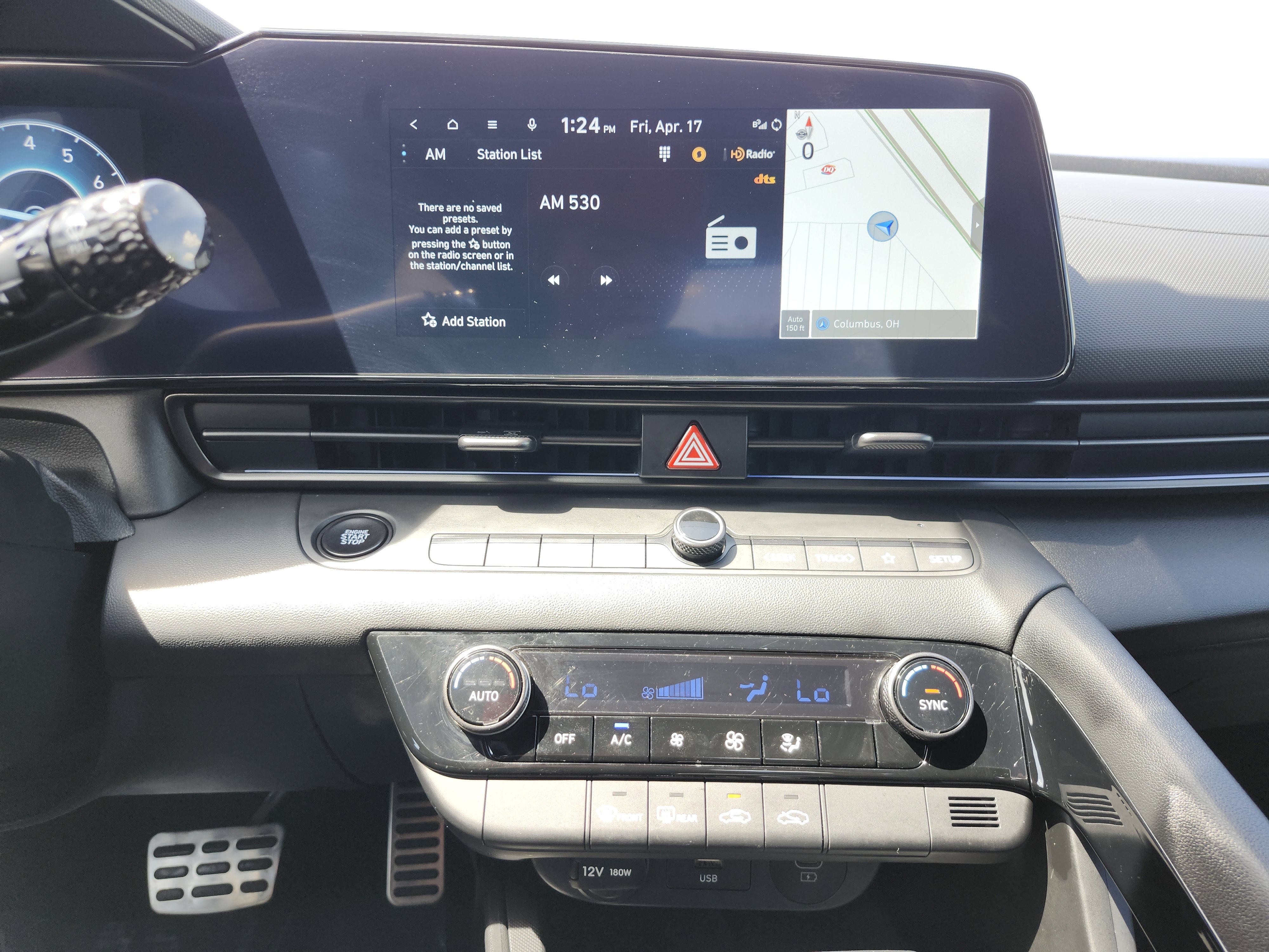 Used 2025 Hyundai Elantra SEL FWD image 29