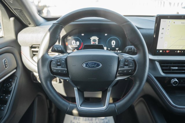 Used 2025 Ford Explorer ST-Line w/ ST-Line Street Pack image 30